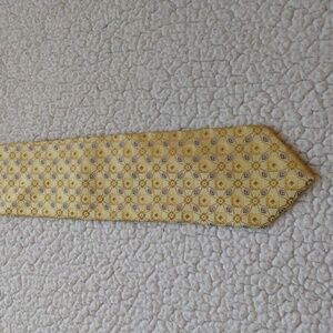 Ermenegildo Zegna Gold/Purple Foulard Silk Tie (Made in Italy)